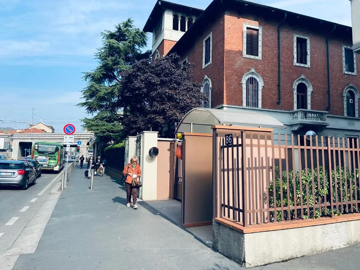 Luxury House Dergano Appartamento Milano 0*,  Italia